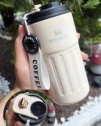 Copo de café inox com logo stanley com medidor de temperatura