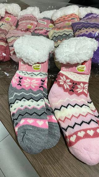 Meias Térmicas Grossa De Lã Estampas Feminina Sola Antiderrapante (Tamanho 8-10)